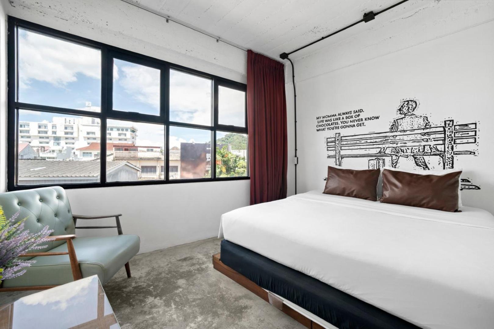 Quip Bed & Breakfast Phuket Ngoại thất bức ảnh