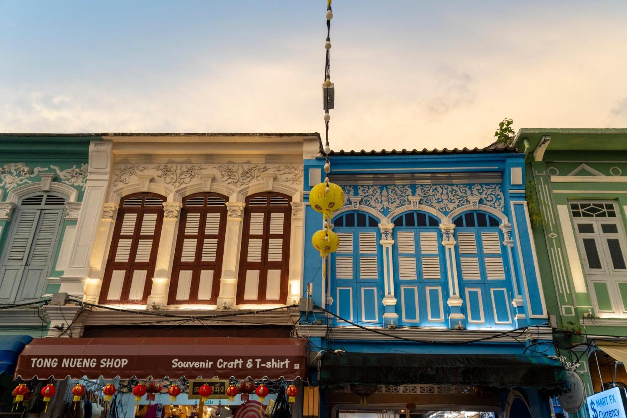 Quip Bed & Breakfast Phuket Ngoại thất bức ảnh