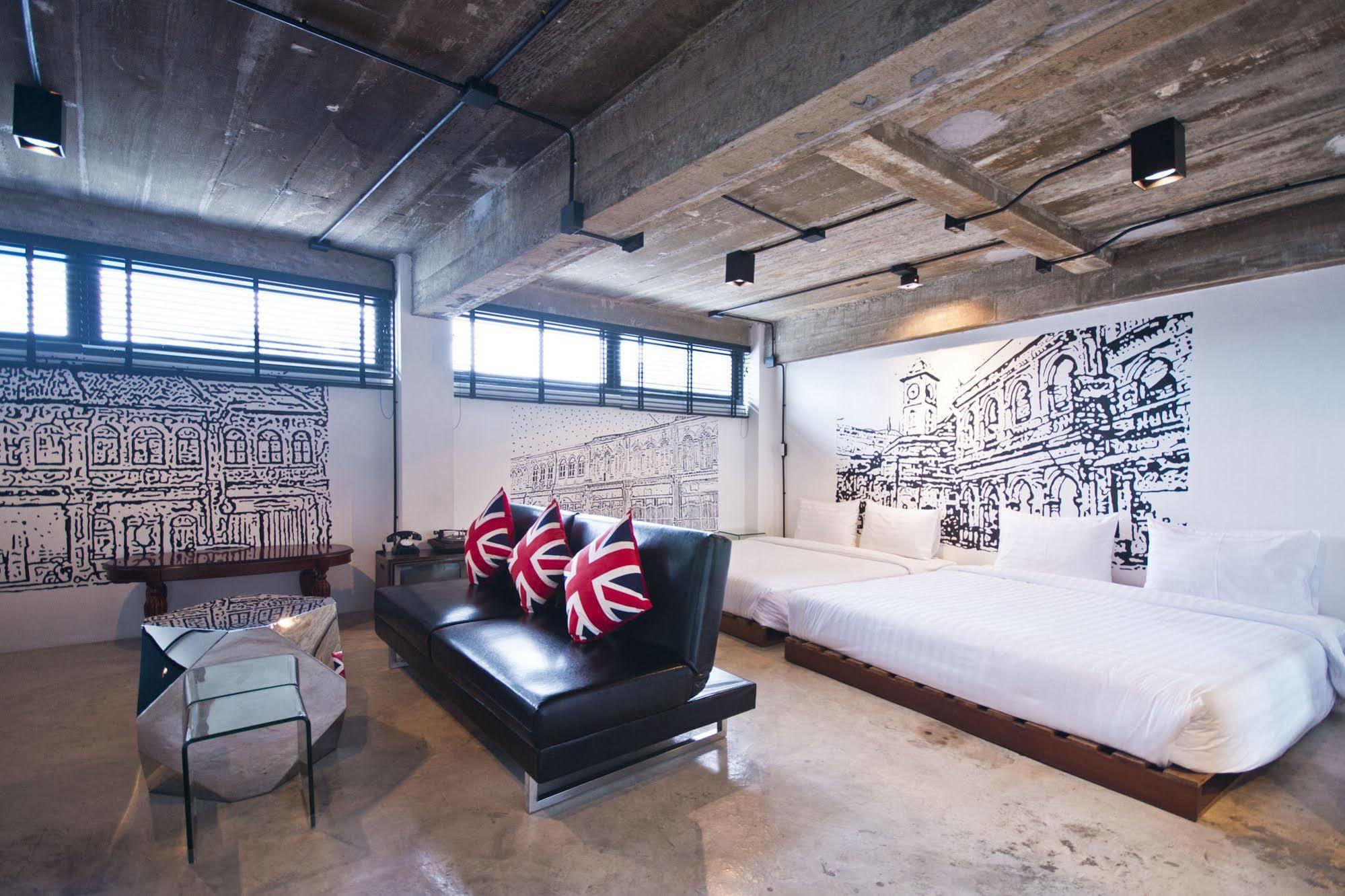 Quip Bed & Breakfast Phuket Ngoại thất bức ảnh