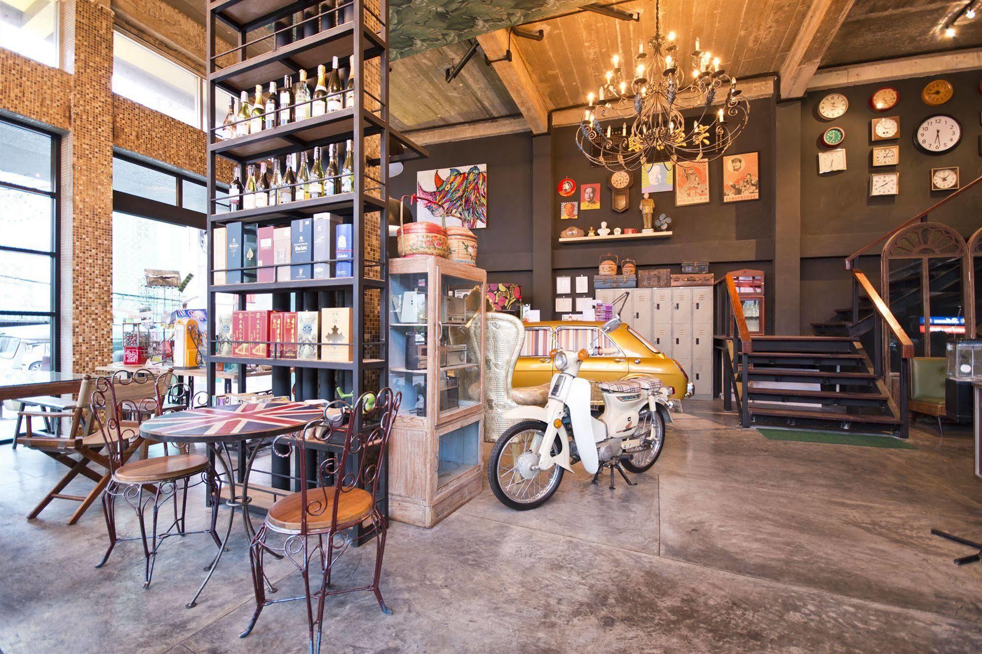 Quip Bed & Breakfast Phuket Ngoại thất bức ảnh